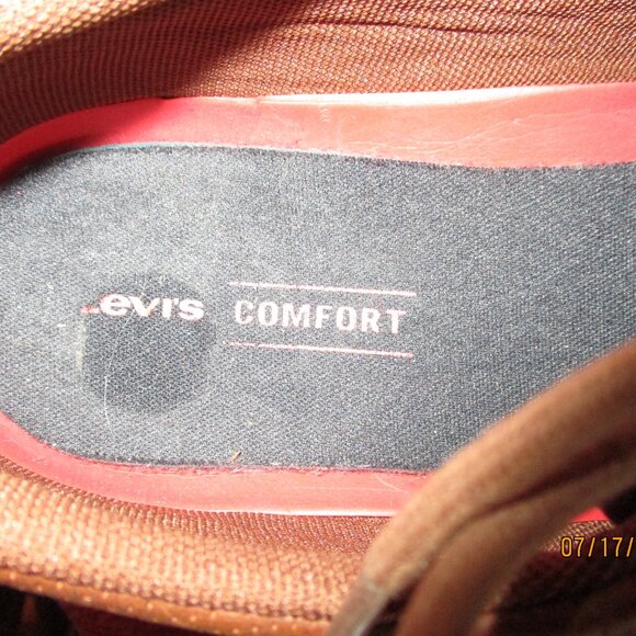 Levis Oxford Sneakers - Picture 10 of 11